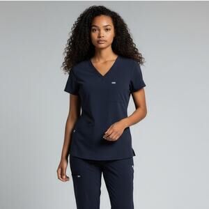 FIGS Catarina One Pocket Scrub Top Women's Sz M Navy V-Neck Short Sleeves